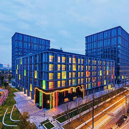 Lyf By Ascott Hongqiao Shanghai Necc Exteriör bild