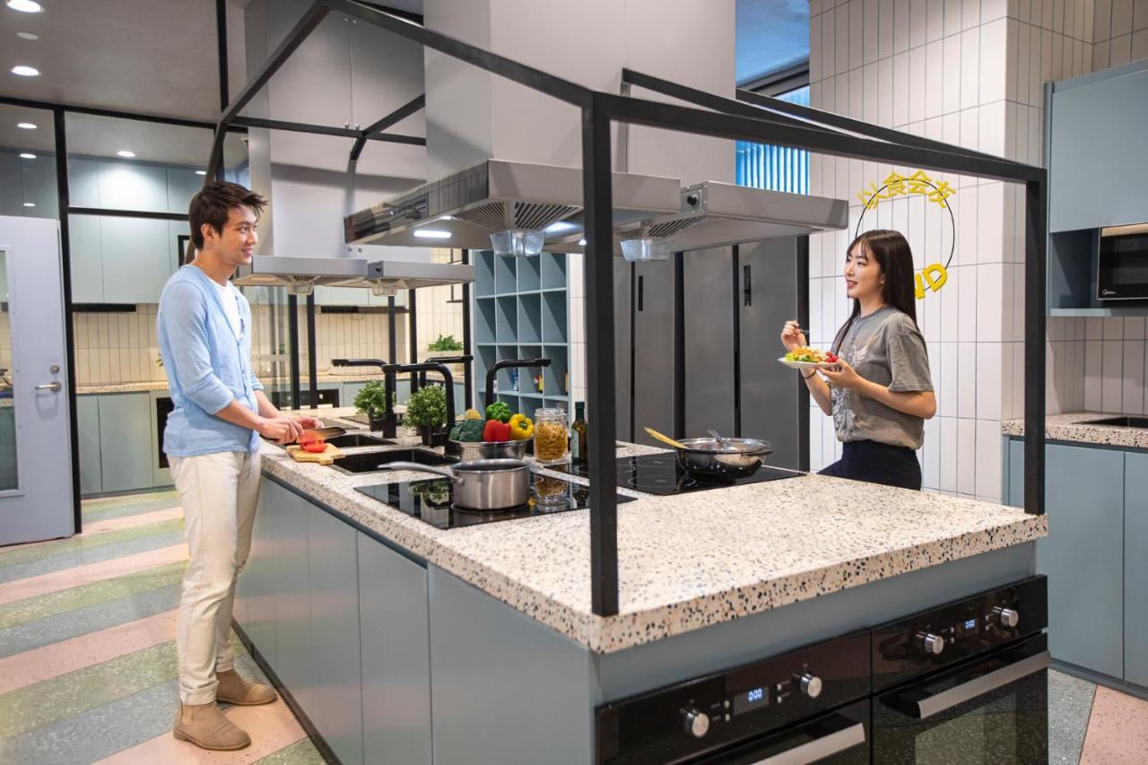 Lyf By Ascott Hongqiao Shanghai Necc Exteriör bild
