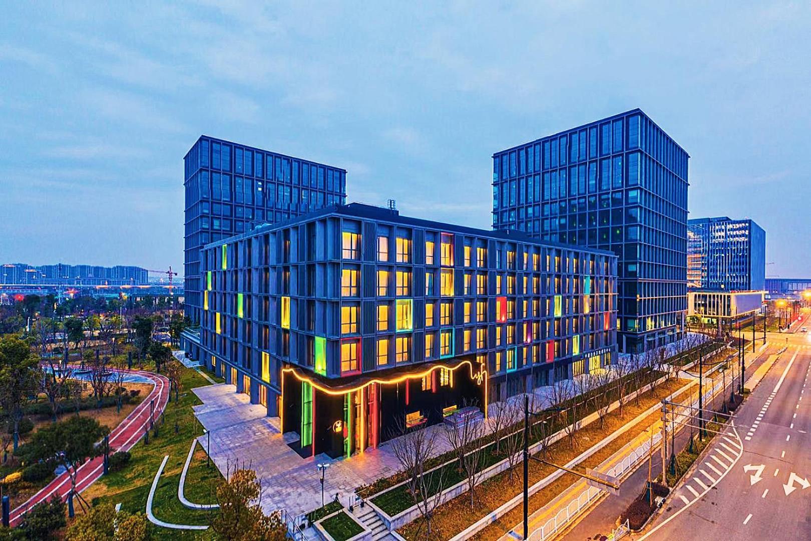 Lyf By Ascott Hongqiao Shanghai Necc Exteriör bild